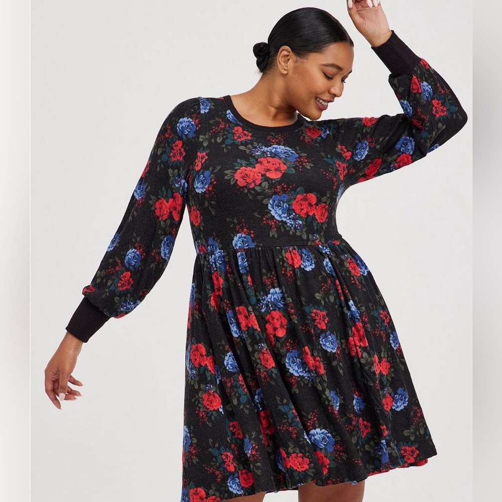 Like New Super Soft Plush Floral Babydoll Dress